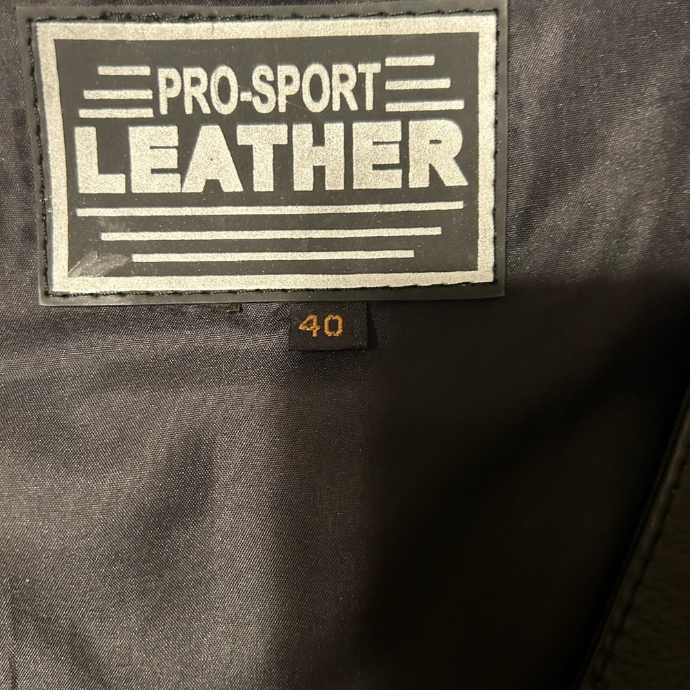 Leather Riding Vest With Eagle Patch - image 2